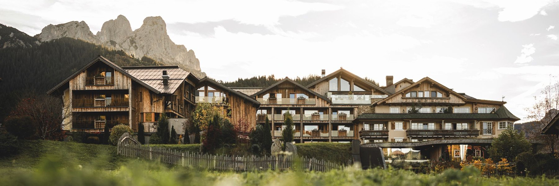 Luxury house rentals and premium holiday houses with private spaces and bespoke comforts.