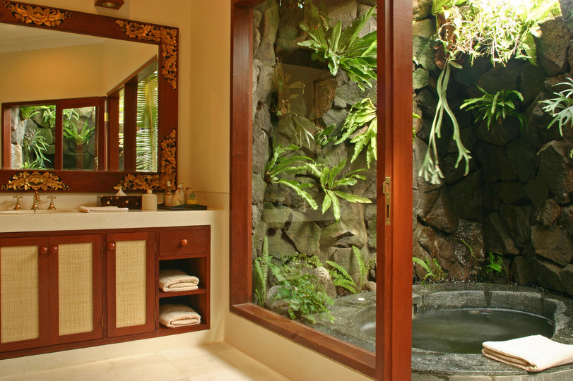 Bali Villa 1005: A Beautiful Sanctuary by the Sea