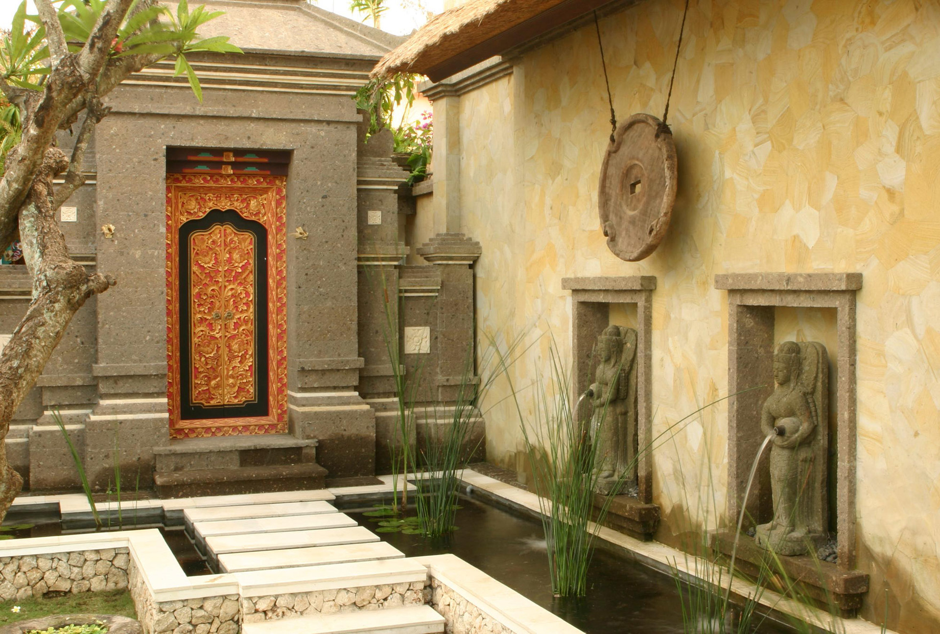 Bali Villa 1005: A Beautiful Sanctuary by the Sea