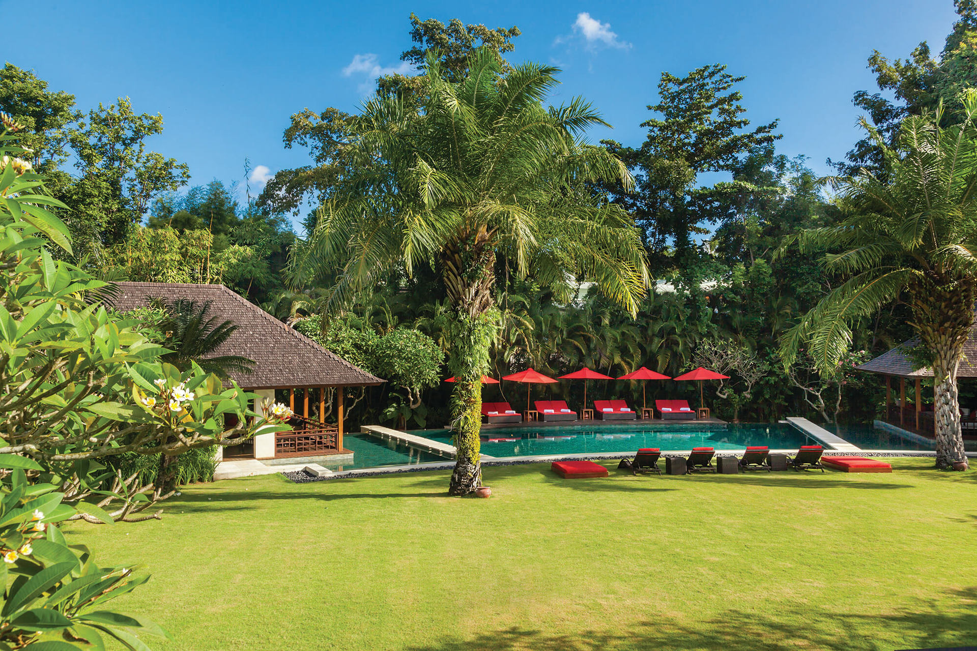Bali Villa 1022: Your Private Oasis with Pool & Serenity