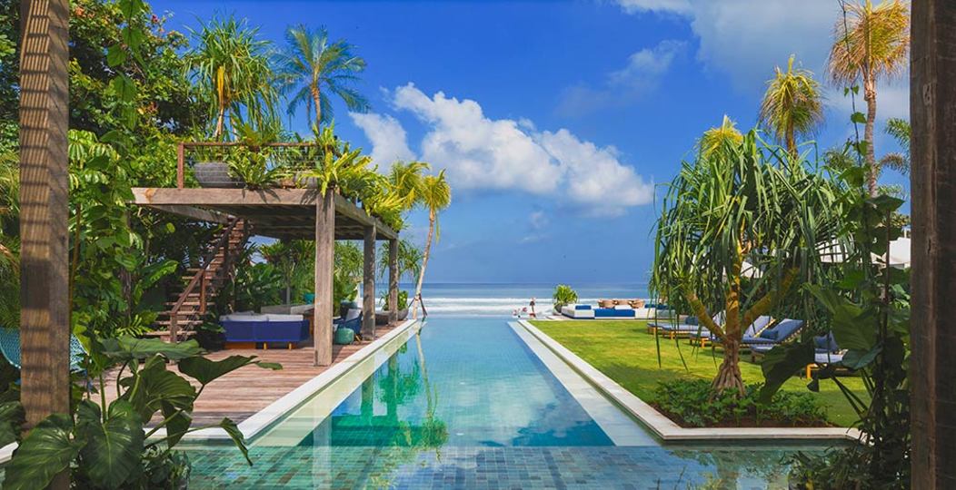 Glamorous Beachside Escape in Seminyak, Bali Villa 1055, Seminyak, Indonesia
