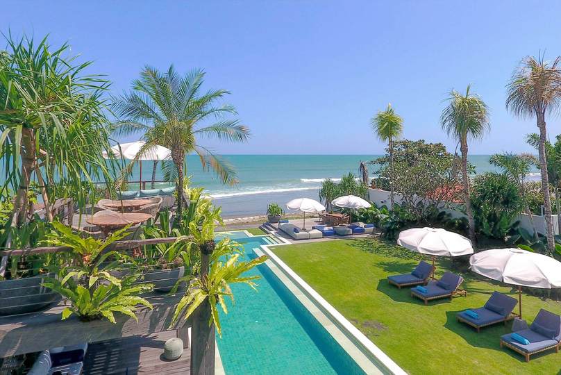 Glamorous Beachside Escape in Seminyak, Bali Villa 1055