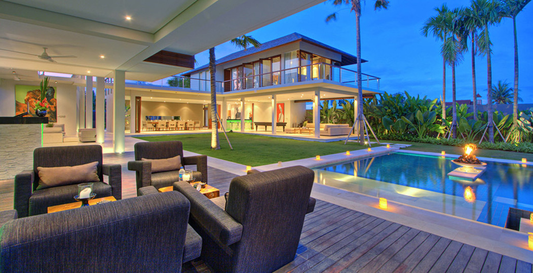 Exclusive Luxury Villa with Pool & Entertainment – Bali Villa 1059