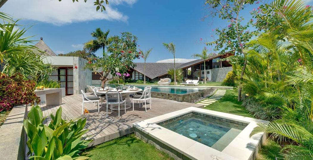 Tropical Retreat with Pool – Bali Villa 1062, Seminyak, Indonesia