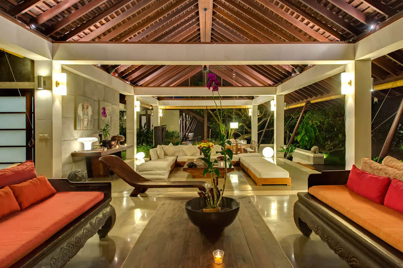 Luxury Rooted in Serenity – Bali Villa 1074