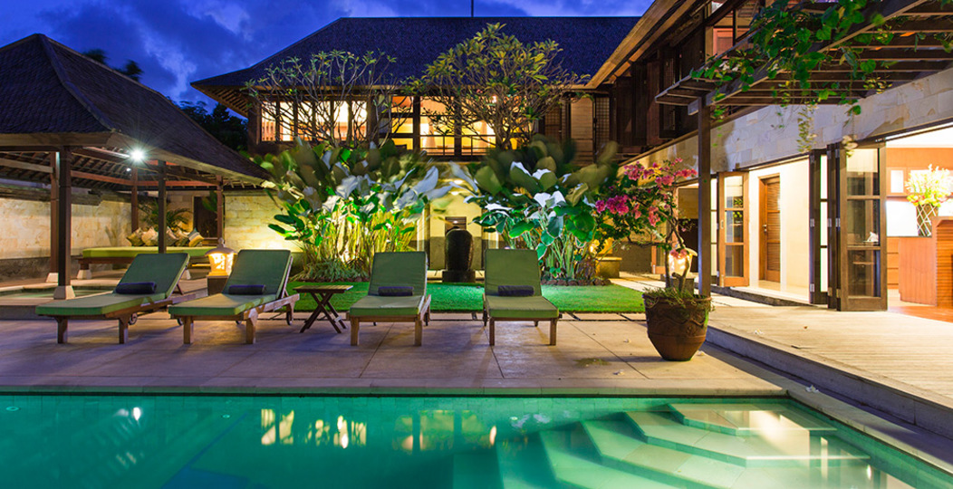 Elegant Coastal Villa with Jacuzzi – Bali Villa 1111, Sanur-Ketewel, Indonesia