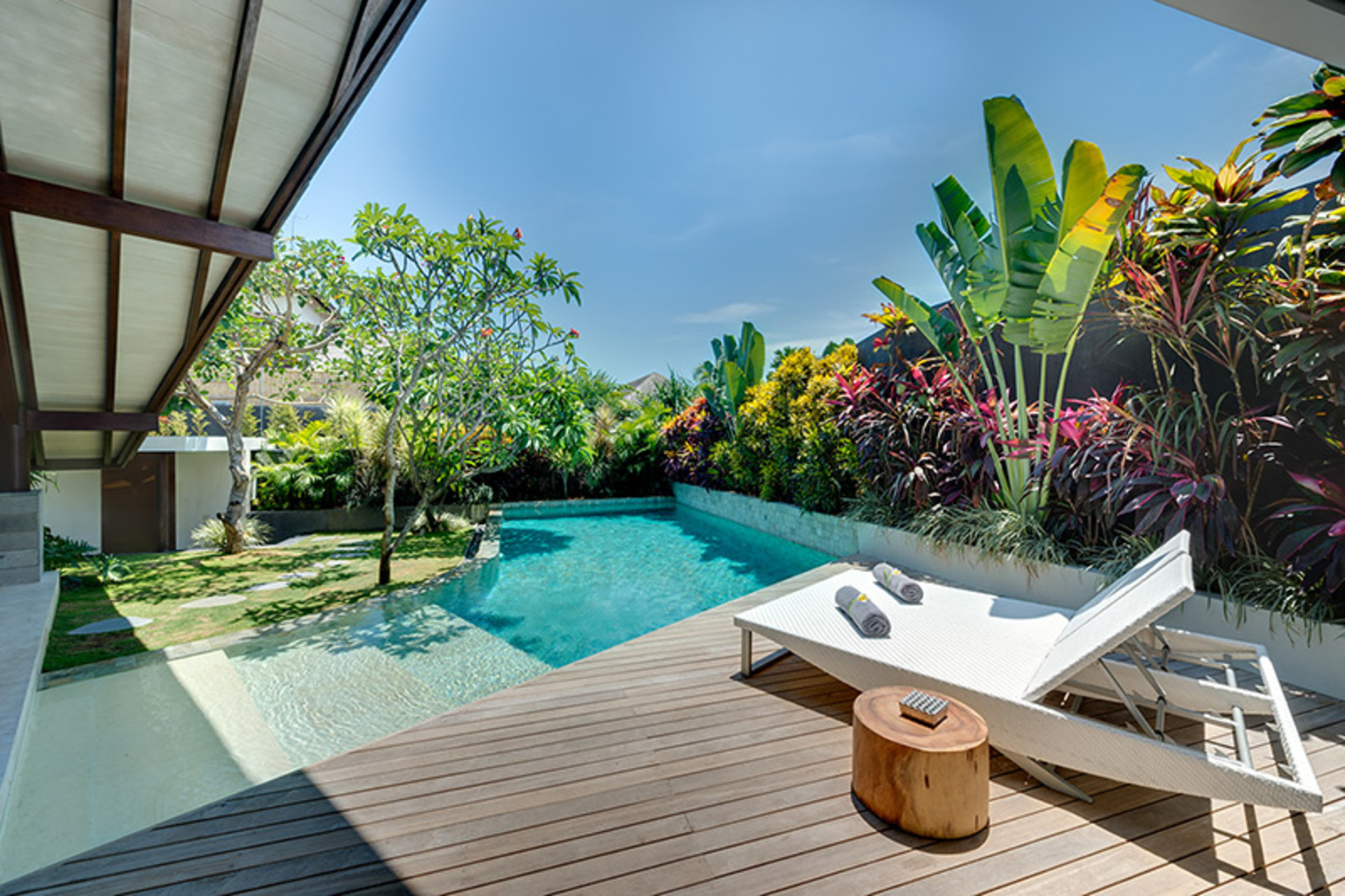 Luxury Villa Near Beach - Bali Villa 1120
