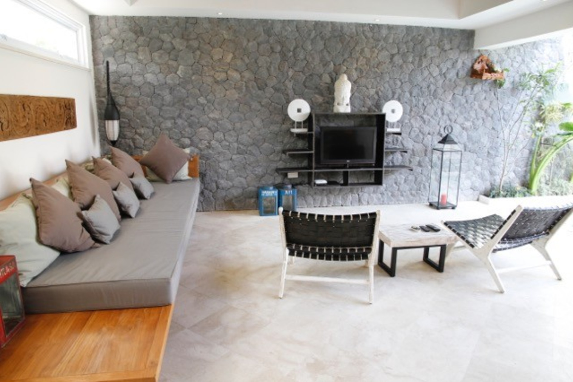 Luxury 2-Bedroom Villa Near Seminyak's Attractions, Bali Villa 1147