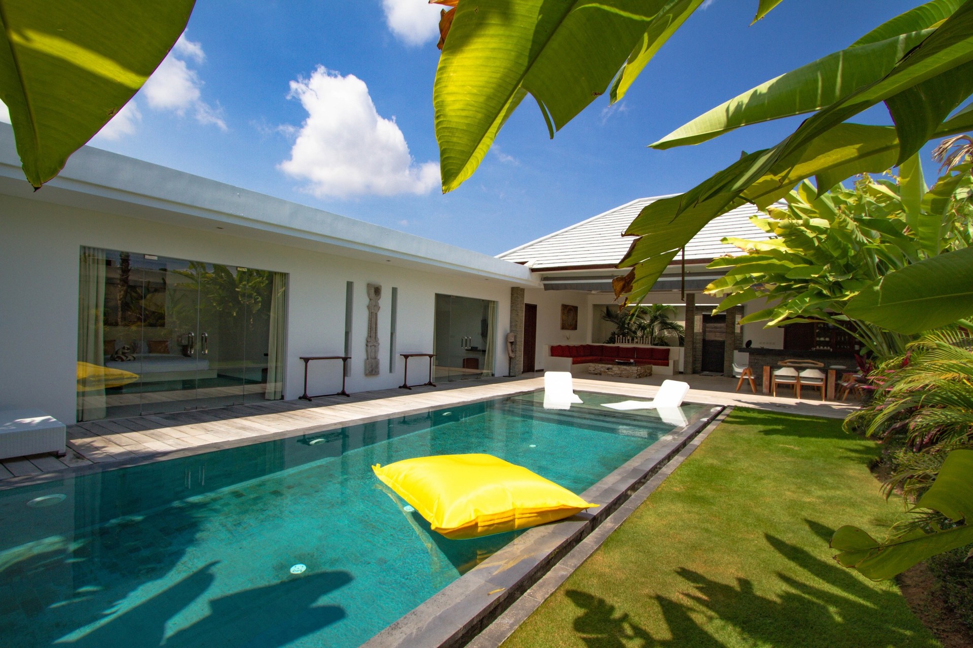 5 Star Private Villa Holiday in Seminyak at an Unbeatable Rate, Bali Villa 1158