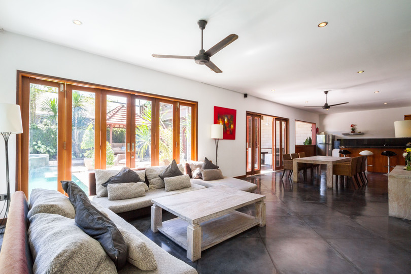 Luxury 5BR Family Villa Near Seminyak, Bali Villa 1167
