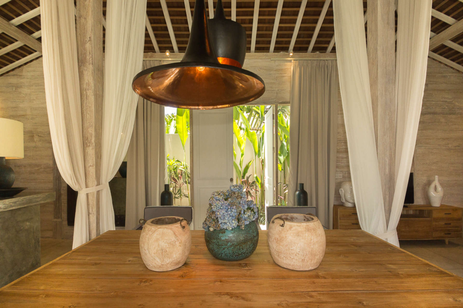 Beautiful 5 Star Holiday Villa in a Prime Location in Kerobokan, Bali Villa 2006