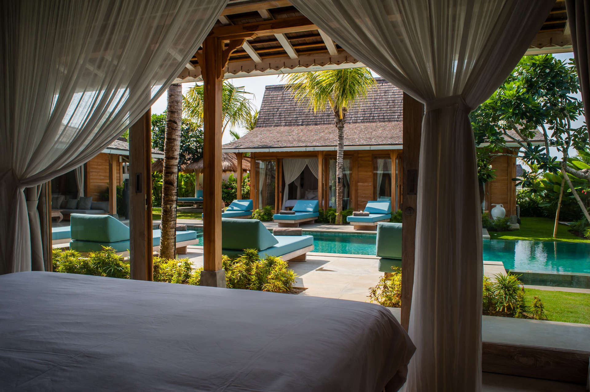 Beautiful 5 Star Holiday Villa in a Prime Location in Kerobokan, Bali Villa 2006