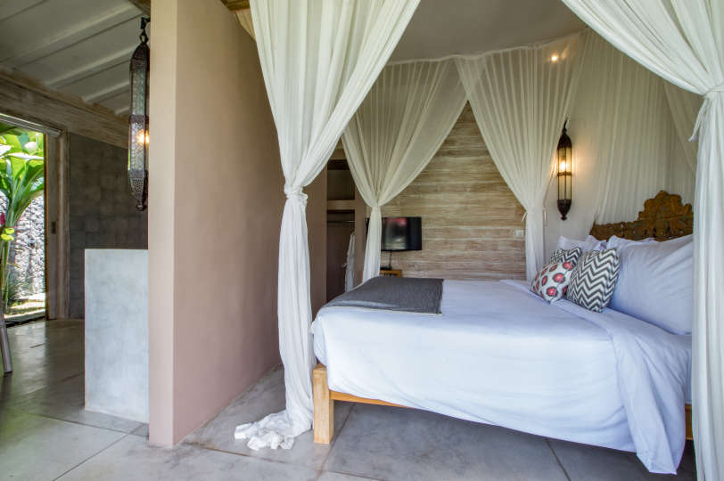 Enjoy a Holiday of a Lifetime Renting Your Own 5 Star Private Villa at the Best Rate in Kerobokan, Villa Bali 2008