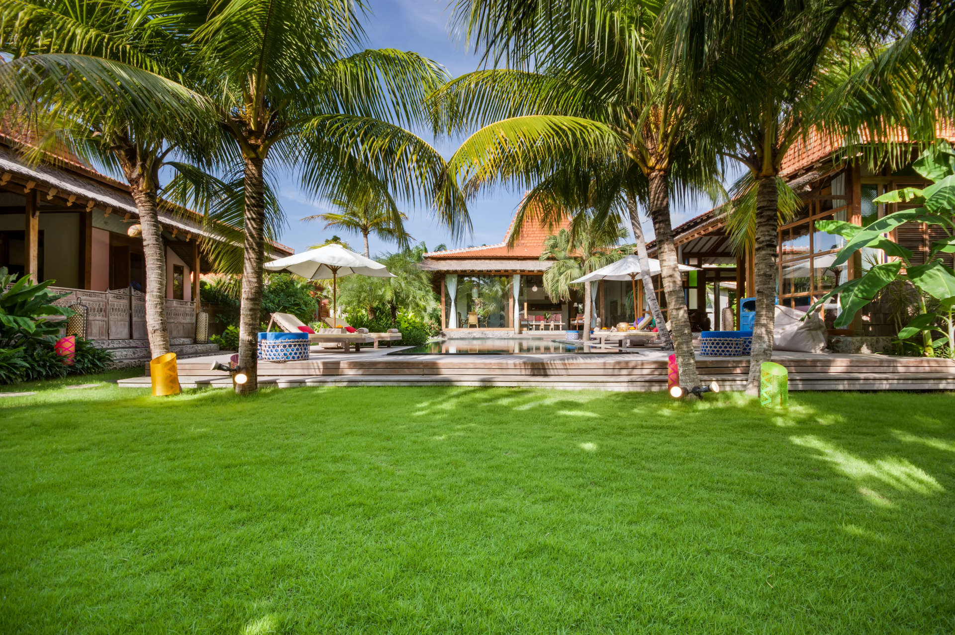 5 Star Villa in Bali, Minutes from the Beach, Bali Villa 2045
