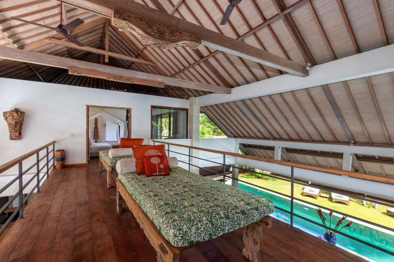 Luxury 5 Bedroom Villa with Private Pool, Bali Villa 2055
