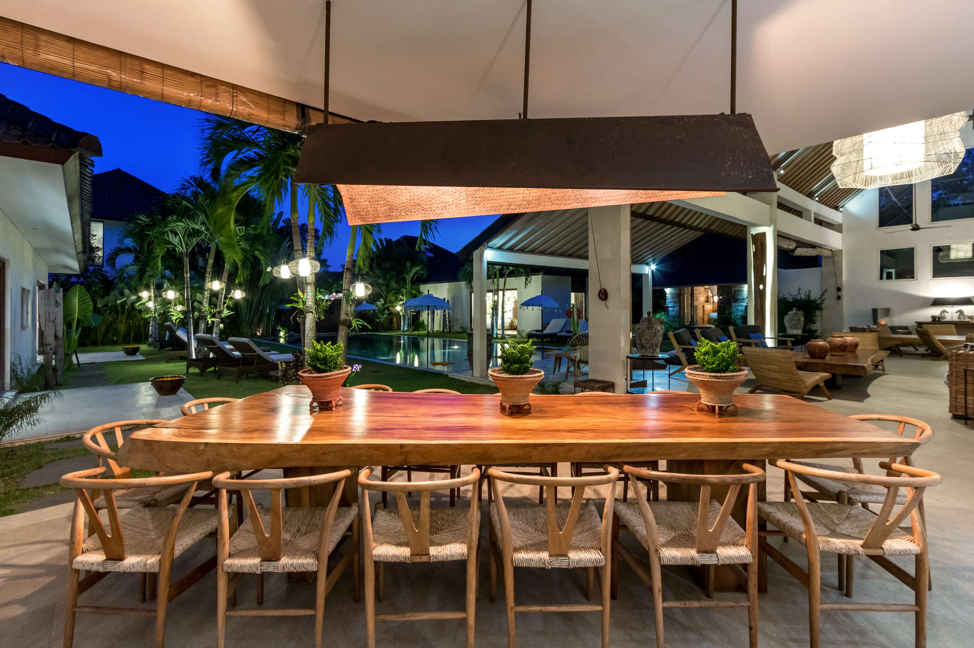 5 Star Villa in Bali, Minutes from the Beach, Bali Villa 2056