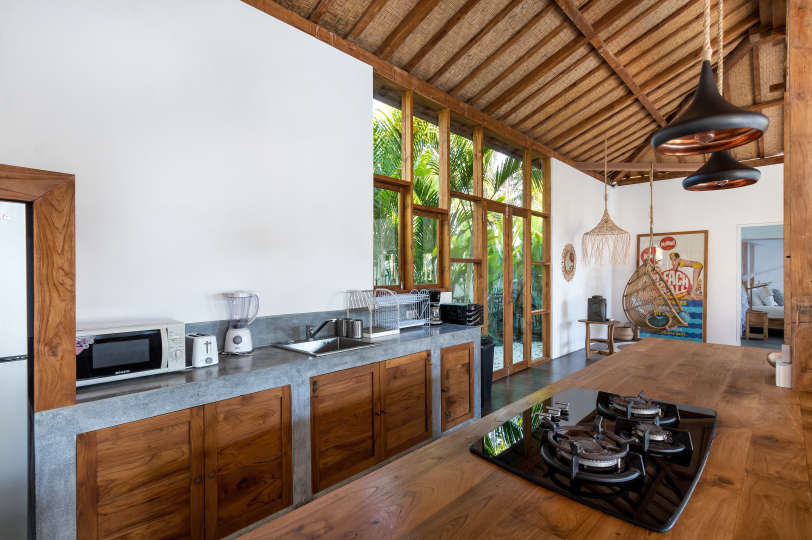 Luxury 4 Bedroom Villa with Private Pool, Bali Villa 2067