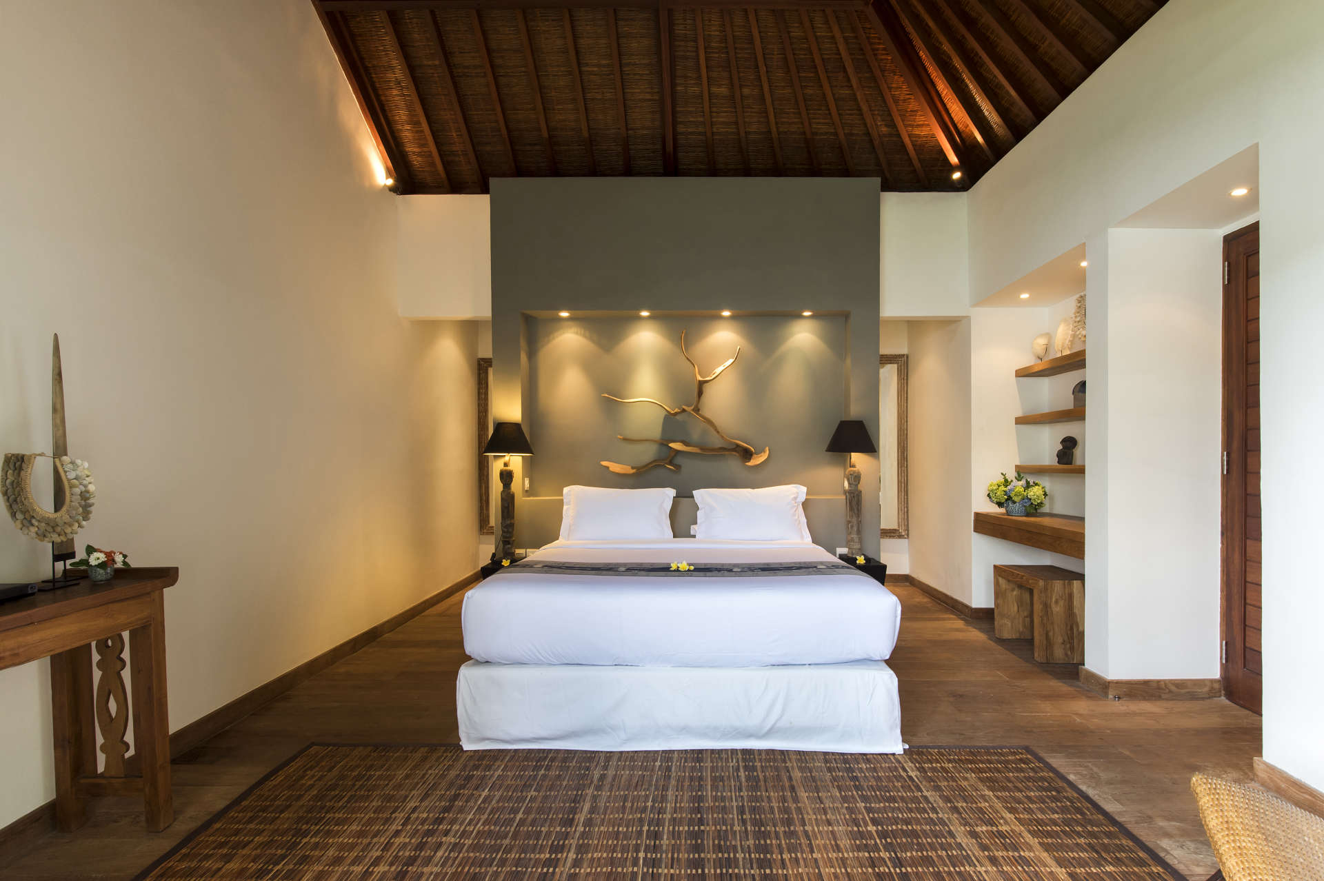 Luxury 7 Bedroom Villa in Seminyak with Private Pool, Bali Villa 2071