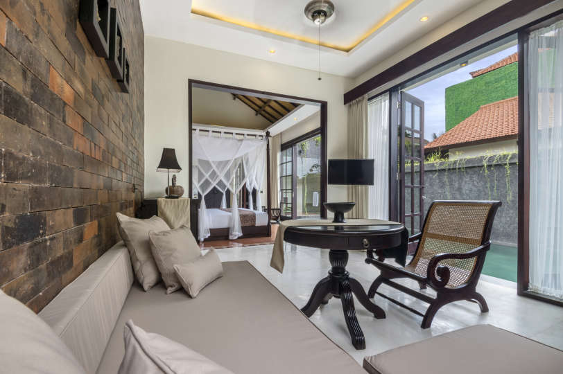 Exclusive Holiday Villa with Private Pool and Staff in Umalas, Bali Villa 2079