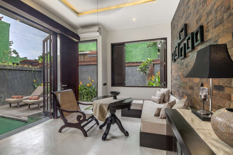 Exclusive Holiday Villa with Private Pool and Staff in Umalas, Bali Villa 2079