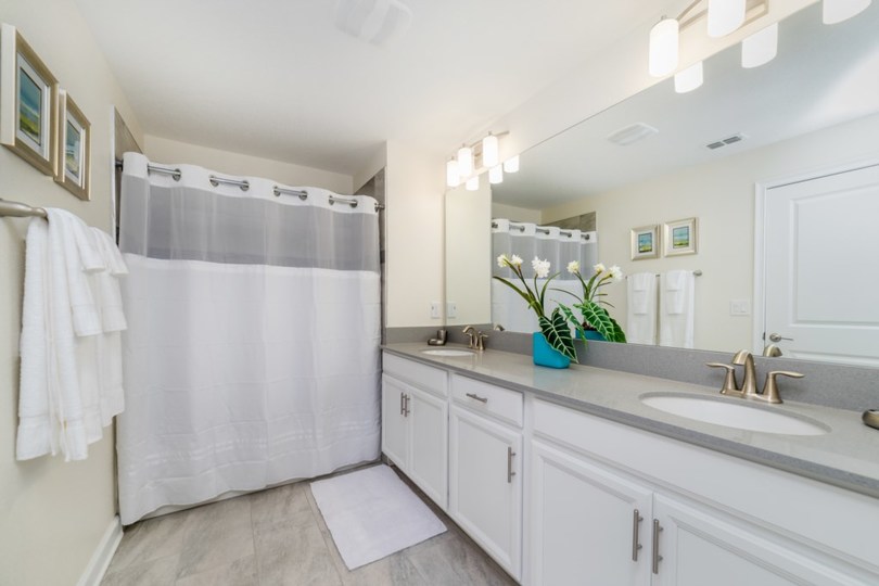 At Last You and Your Family can Rent a Luxury Home on Storey Lake Resort with a Private Pool, Townhome Orlando 1002