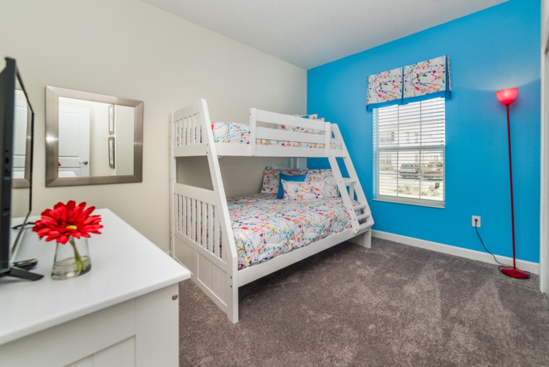 You and Your Family will Love this 5 Star Home with Private Pool on Storey Lake Resort, Townhome Orlando 6414