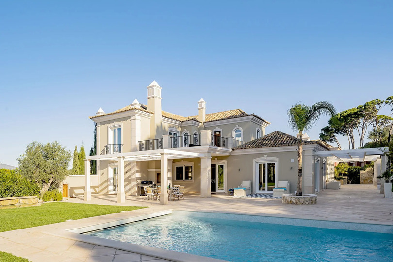 5 Star Villa Lydia - Refined Luxury with Private Cinema, Faro, Portugal