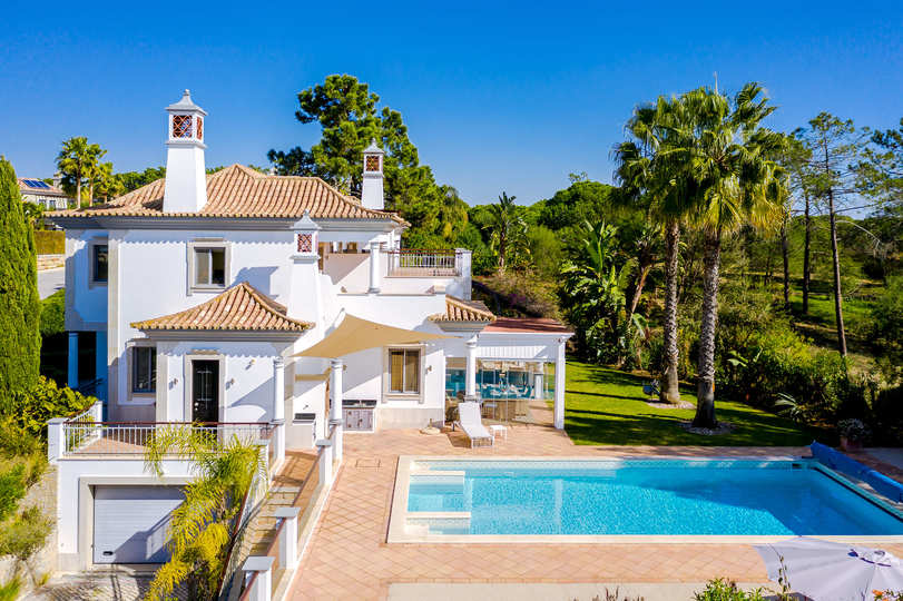 5 Star Villa Hibiscus - Quinta Verde Retreat