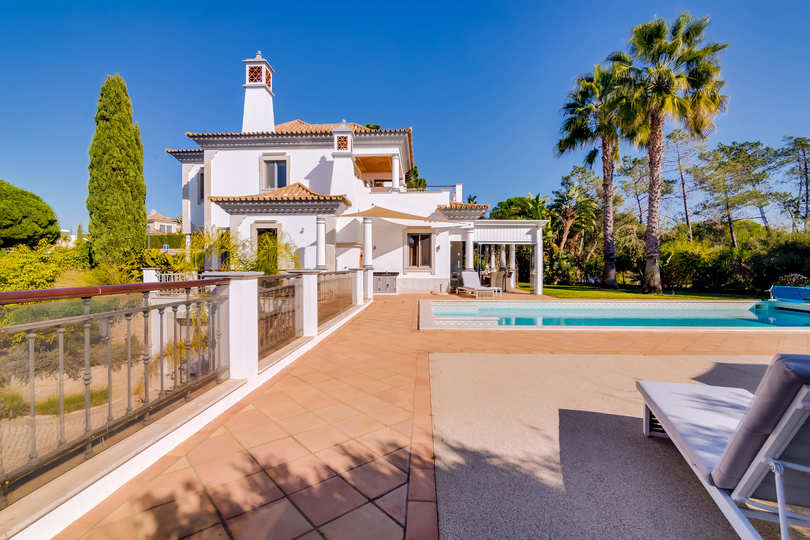 5 Star Villa Hibiscus - Quinta Verde Retreat