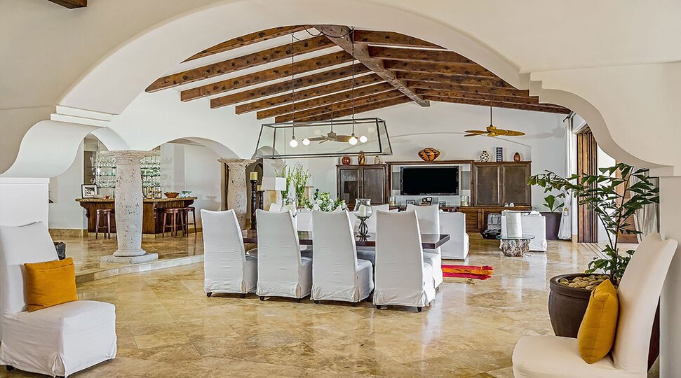 Exclusive Beachfront Villa with Private Pool Awaits You