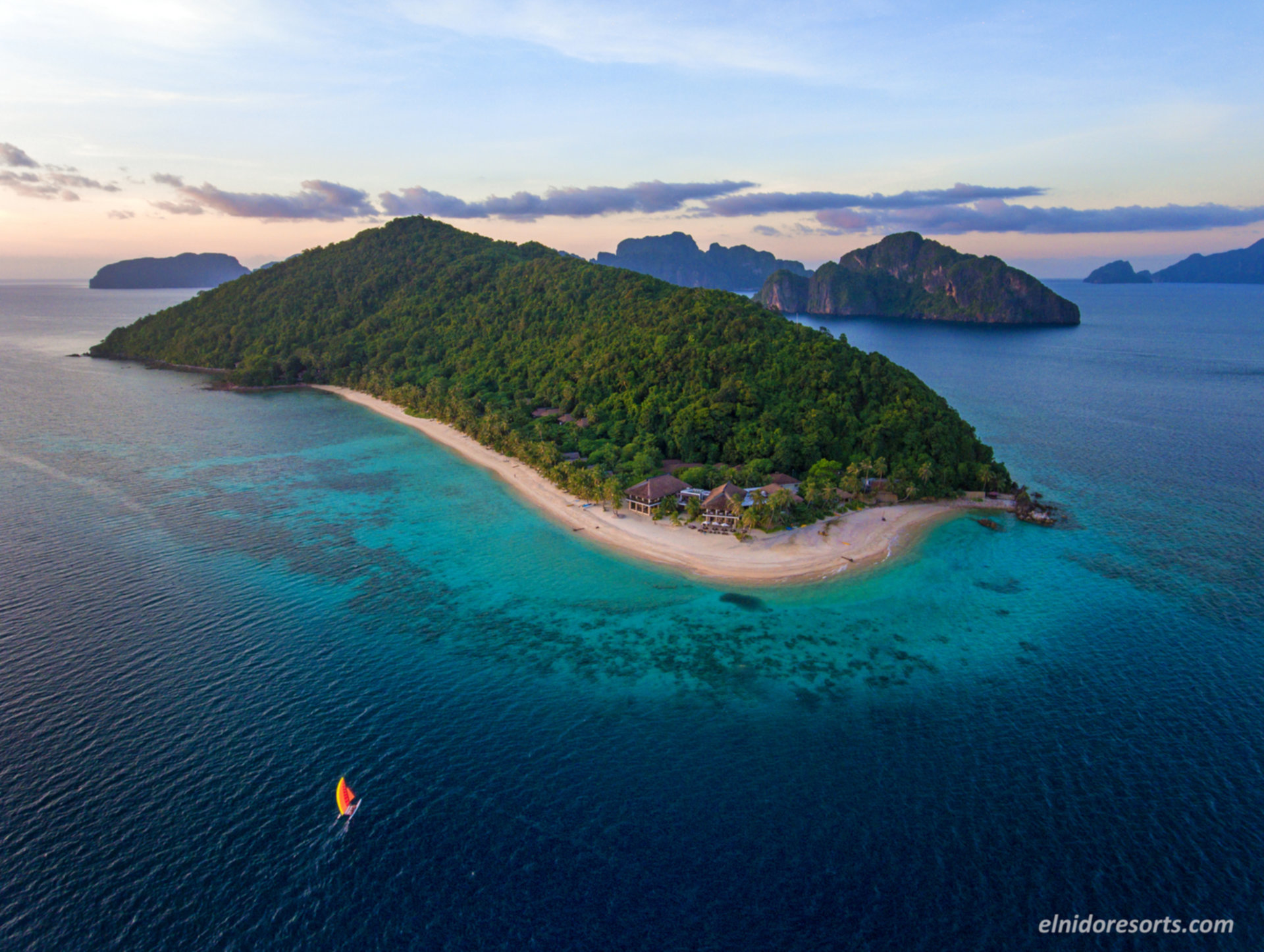 5 Star Exclusive Canopy Villa on Pangulasian Island Resort, El Nido Villa 1012