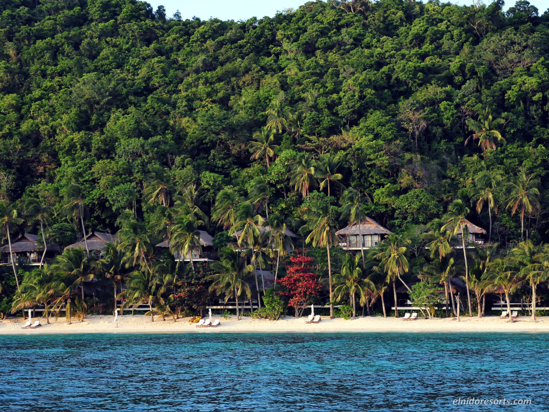 Luxury Beachfront Villa on Pangulasian Island Resort, El Nido Villa 1013