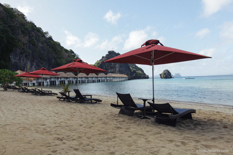 5 Star Exclusive Water Cottage on Apulit Island Resort, El Nido Cottage 1001
