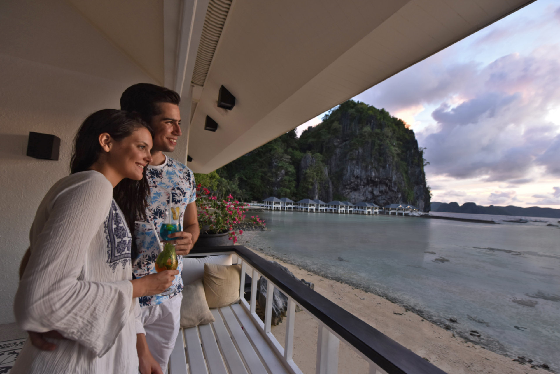 5 Star Ultimate Beachfront Cottage on Lagen Island Resort, El Nido Cottage 1008