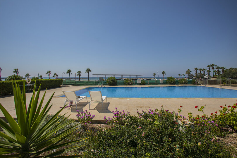 Imagine You and Your Family Renting this Perfect Holiday Apartment minutes from the beach, Larnaca Apartment 1383