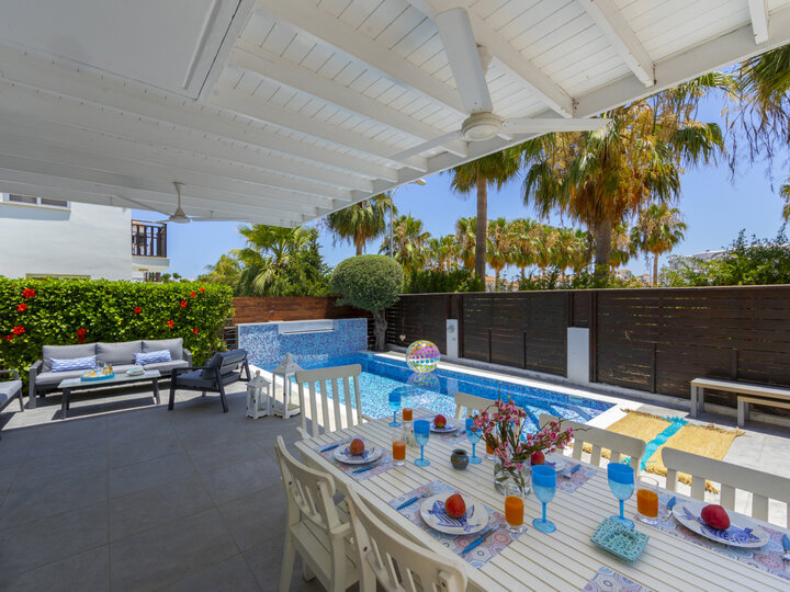 The Ultimate Guide to Renting Your Luxury 3 Bedroom Villa close to the Beach, Protaras Villa 1461