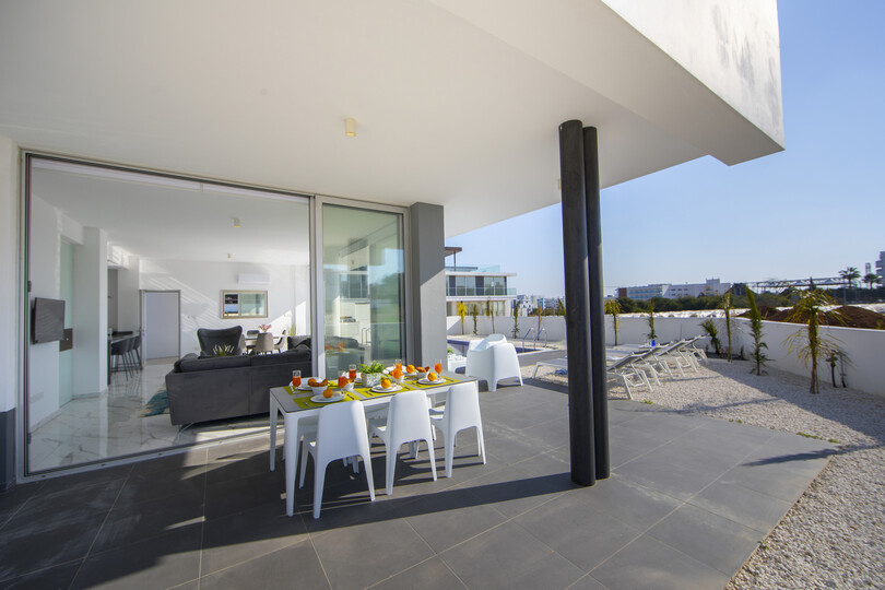 Imagine You and Your Family Renting this Luxury Villa in Protaras, minutes from the Beach, Protaras Villa 1503