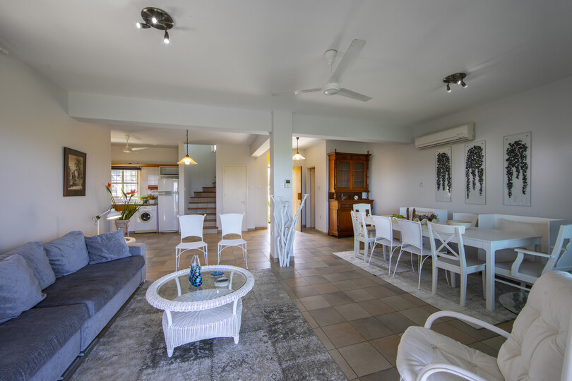 Beautiful Holiday Villa minutes from Sirina Bay, Protaras Villa 1515