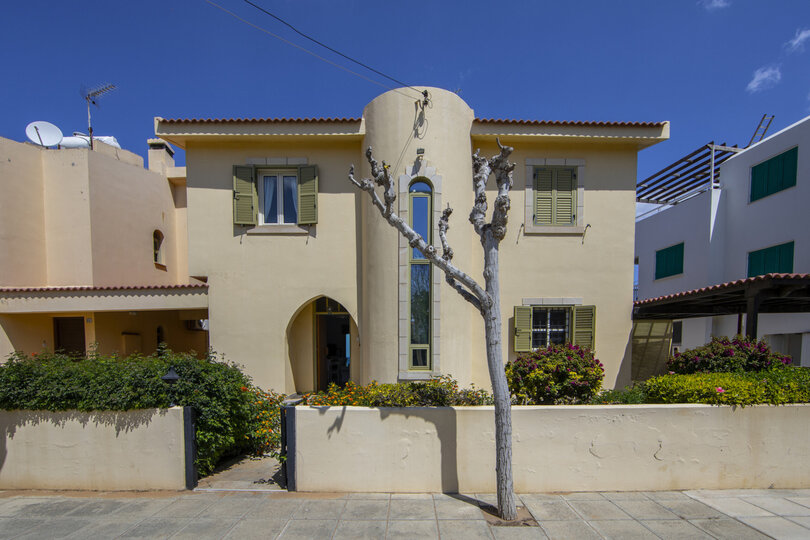 Beautiful Holiday Villa minutes from Sirina Bay, Protaras Villa 1515