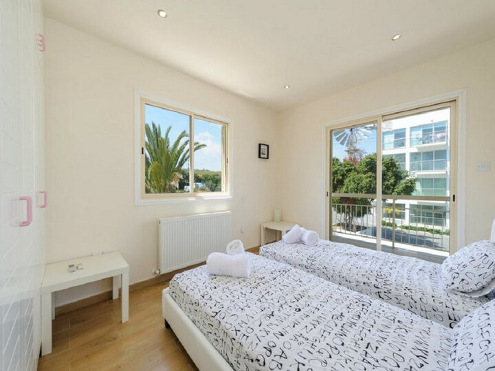Stunning Villa Minutes from Fig Tree Bay, Protaras Villa 1517