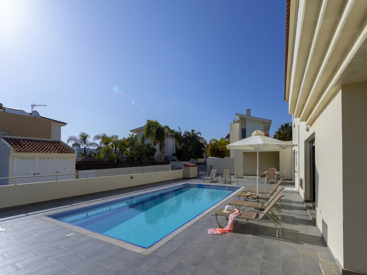 Rent Your 5-Star Villa with Private Pool – Protaras Villa 1525