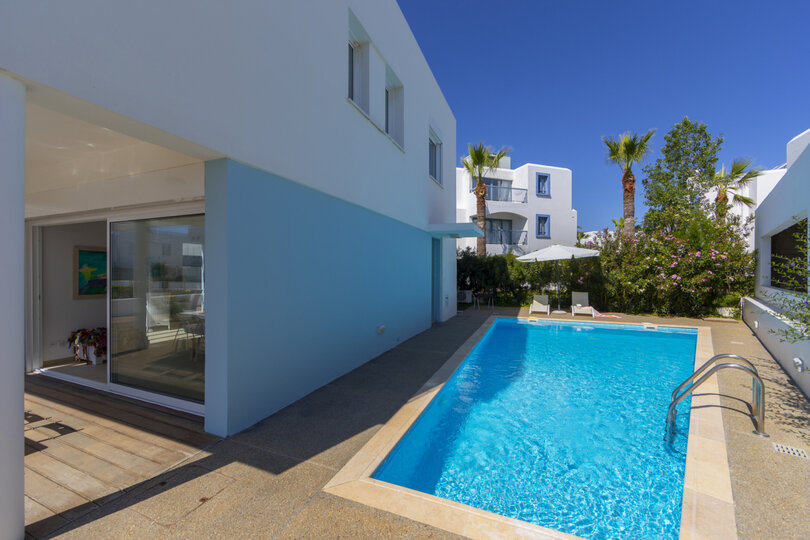The Ultimate Guide to Renting Your Luxury 3 Bedroom Villa minutes from the Beach, Protaras Villa 1530