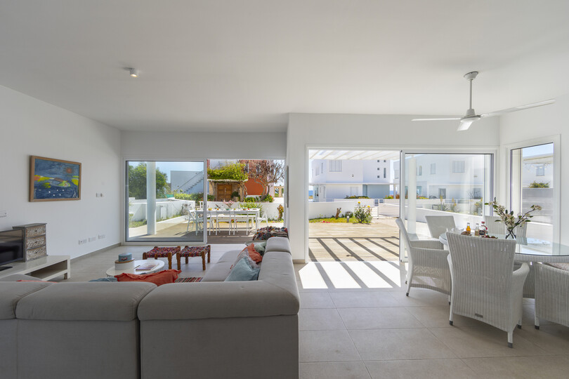 The Ultimate Guide to Renting Your Luxury 3 Bedroom Villa minutes from the Beach, Protaras Villa 1530