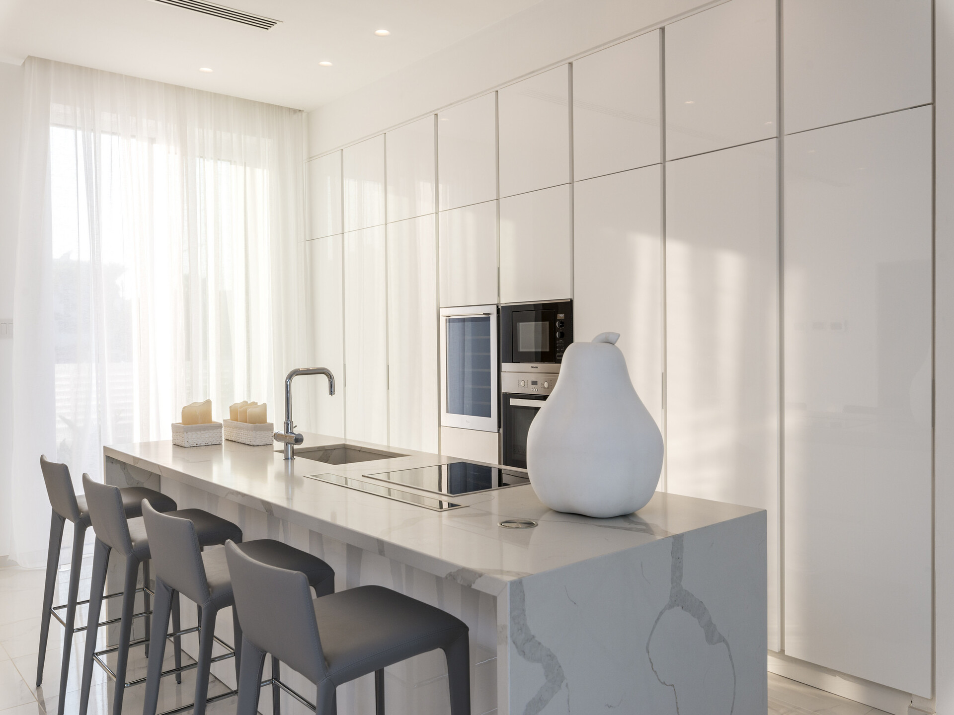 You and Your Family will love this Beachfront Villa, Protaras Villa 1539