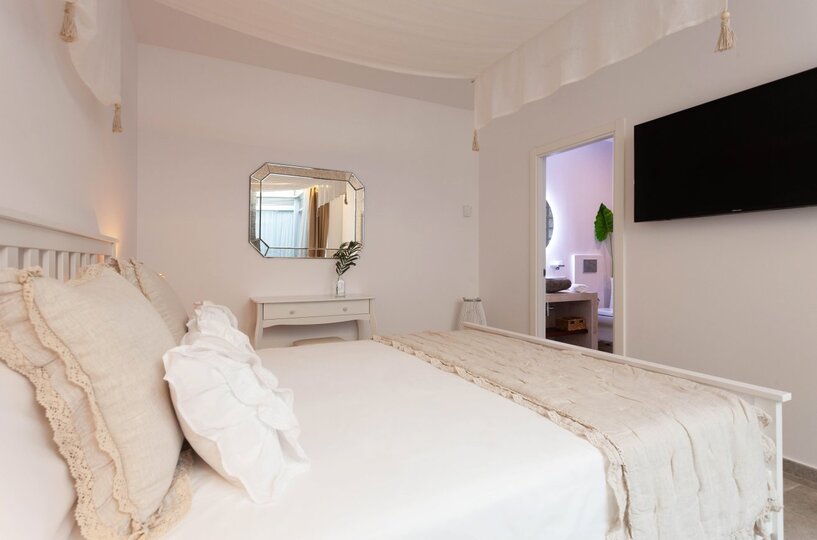 Exclusive Holiday Villa with Private Pool, Balearic Islands Villa 1481