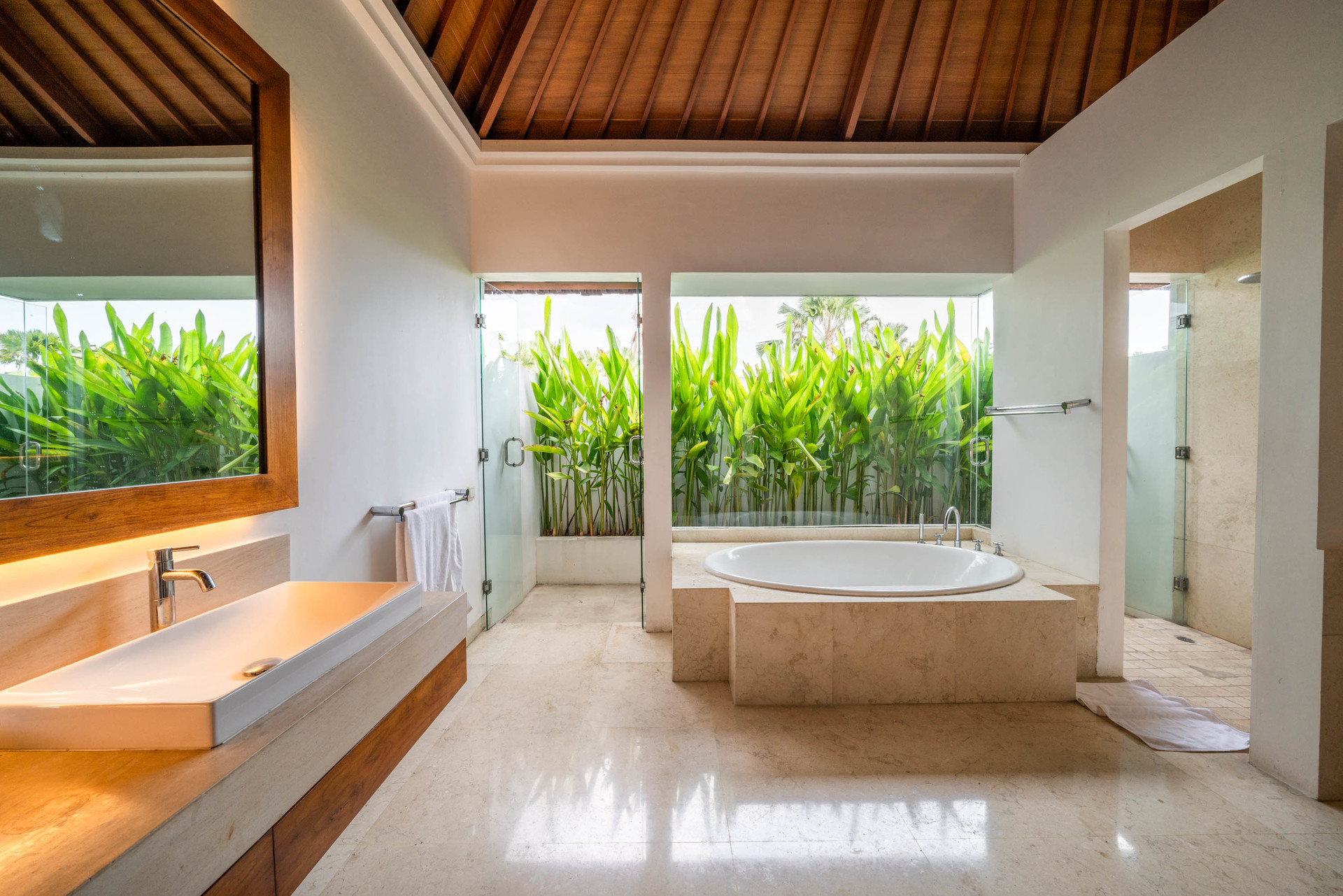 The Complete Guide to Renting Your Exclusive Holiday Villa in Kabupaten Badung with Private Pool and Fully Staffed, Bali Villa 2113