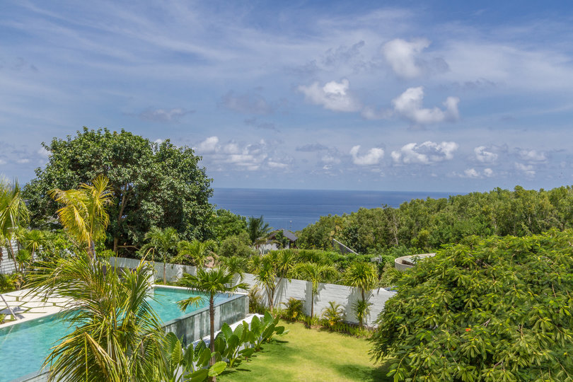 Imagine Your Family Renting a Luxury 5 Bedroom Holiday Villa with Stunning Ocean Views, Bali Villa 2114
