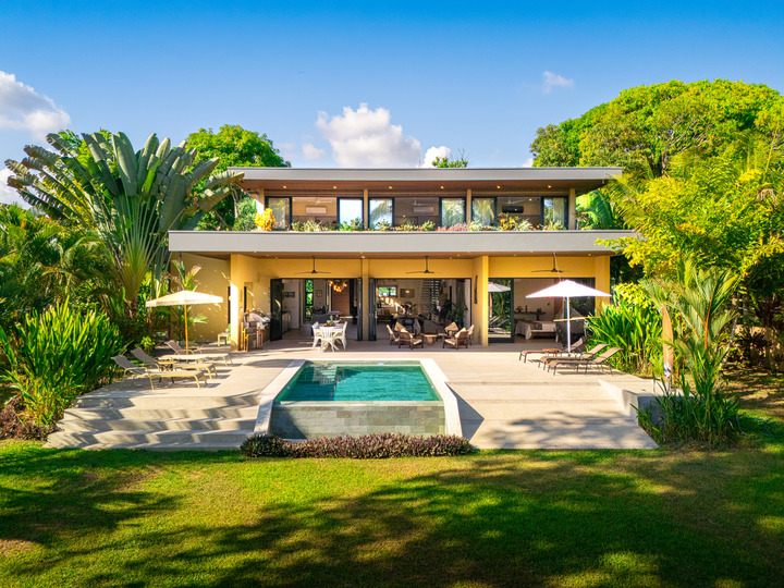 5 Star Villa Assinie – Sophisticated Beachfront Luxury, Parrita, Costa Rica