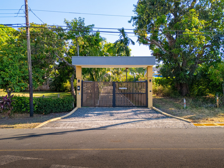 5 Star Villa Assinie – Sophisticated Beachfront Luxury