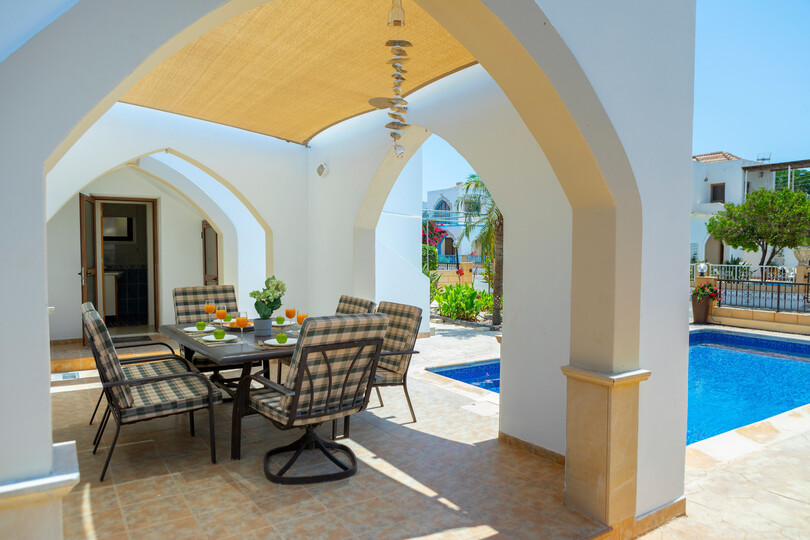 Luxury 4BR Beach Villa Rental, Famagusta Villa 1022